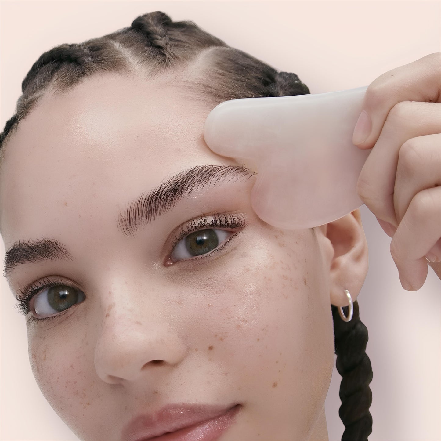 Gua Sha Rose en Quartz - Visage et Cou